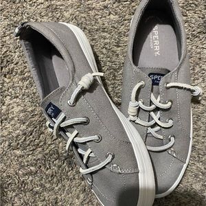 Grey crest vibe Sperry shoes, size 8.5. Worn once.